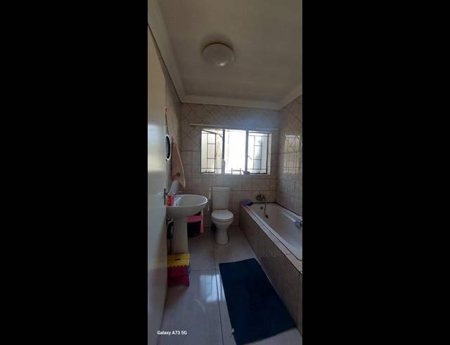 3 BEDROOM HOUSE FOR SALE IN CLARINA